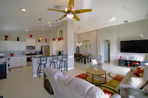 362 NW Sunview Way Port St Lucie FL 34986