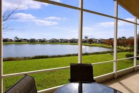 362 NW Sunview Way Port St Lucie FL 34986
