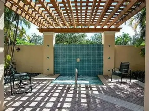 362 NW Sunview Way Port St Lucie FL 34986