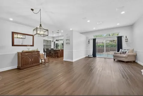 4457 NW 64th Street Coconut Creek FL 33073