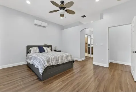 4457 NW 64th Street Coconut Creek FL 33073
