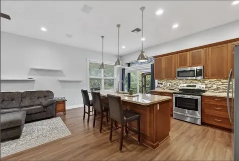 4457 NW 64th Street Coconut Creek FL 33073