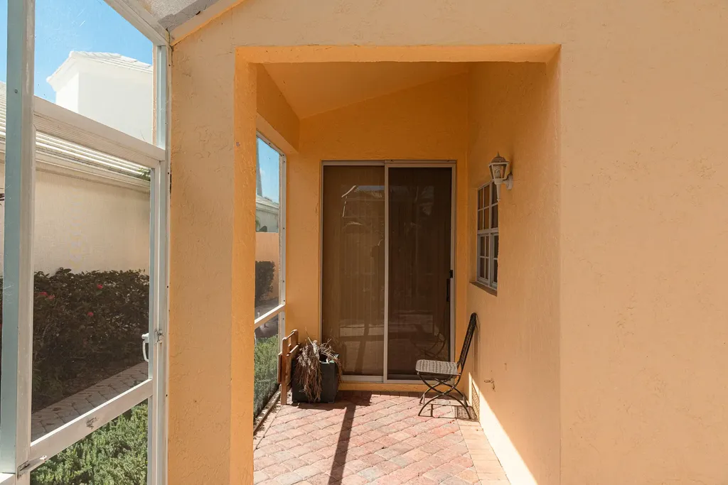1100 Lytham Court West Palm Beach FL 33411