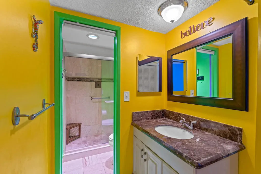 1069 Hillsboro Mile Hillsboro Beach FL 33062