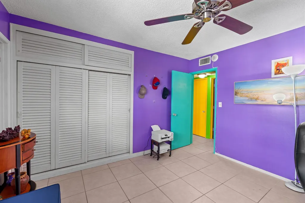 1069 Hillsboro Mile Hillsboro Beach FL 33062