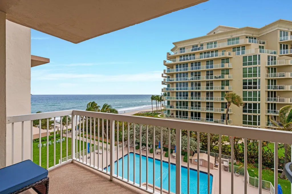 1069 Hillsboro Mile Hillsboro Beach FL 33062