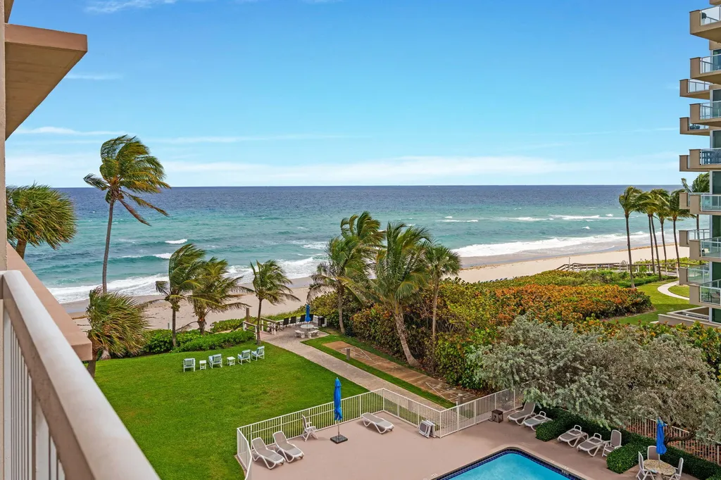 1069 Hillsboro Mile Hillsboro Beach FL 33062