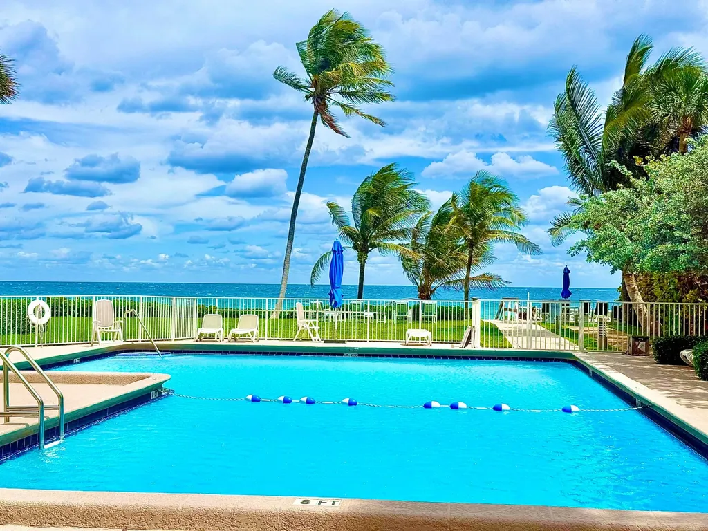 1069 Hillsboro Mile Hillsboro Beach FL 33062