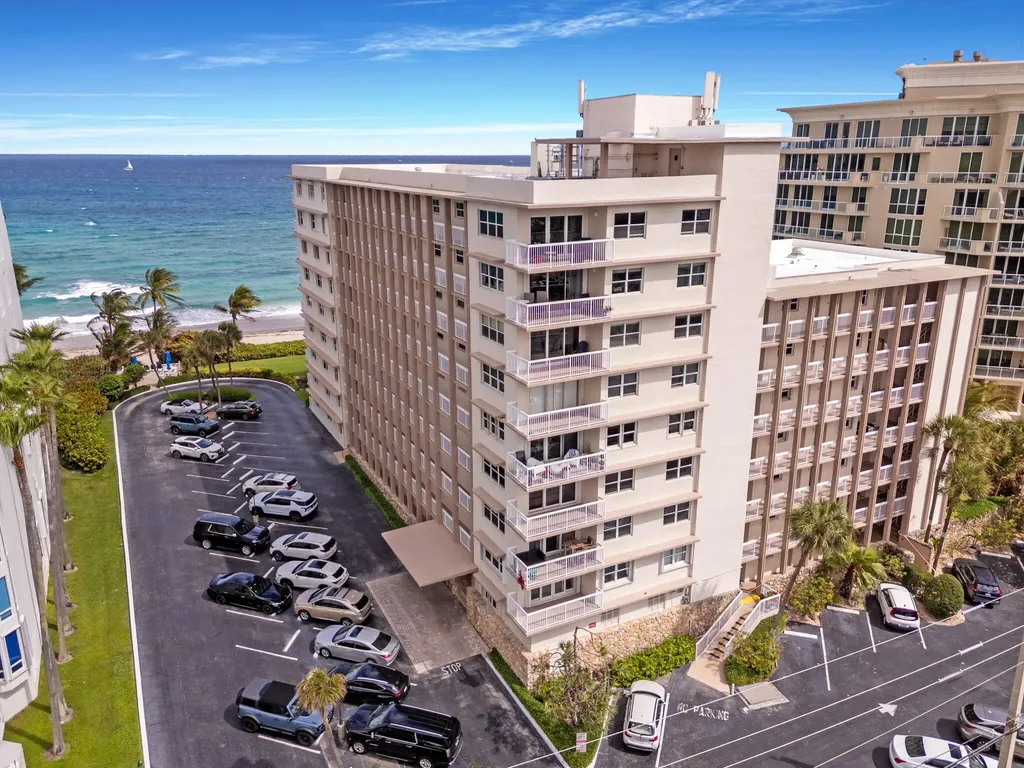 1069 Hillsboro Mile Hillsboro Beach FL 33062