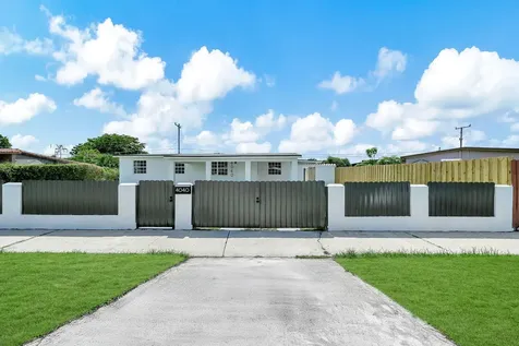 4040 SW 108th Avenue Miami FL 33165