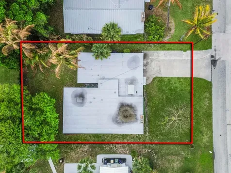 1919 Mimosa Avenue Fort Pierce FL 34949