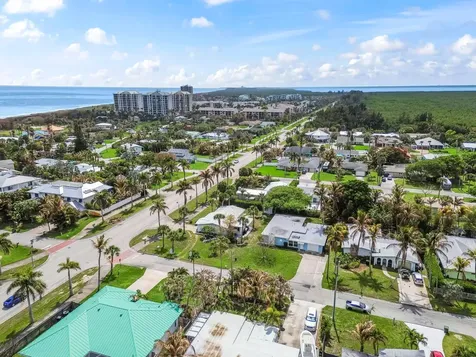 1919 Mimosa Avenue Fort Pierce FL 34949