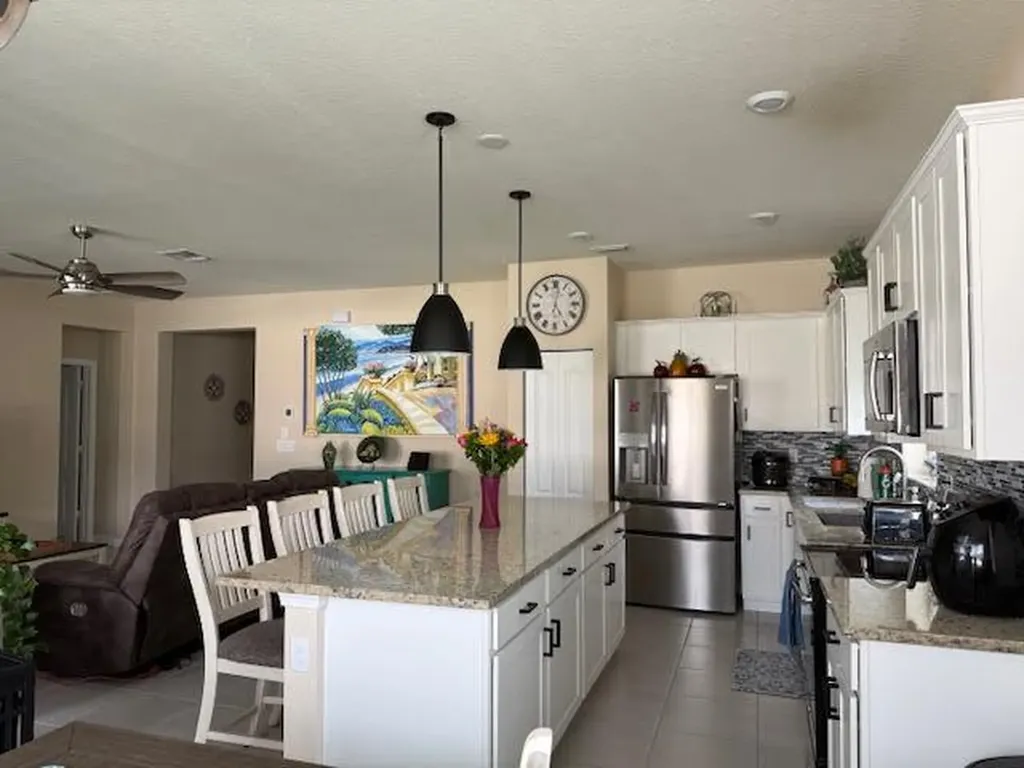 7986 NW Greenbank Circle Port St Lucie FL 34987