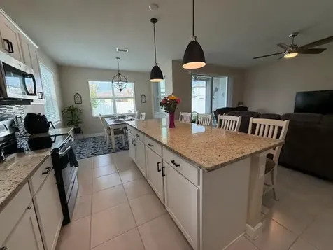 7986 NW Greenbank Circle Port St Lucie FL 34987