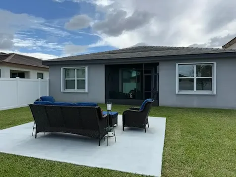 7986 NW Greenbank Circle Port St Lucie FL 34987