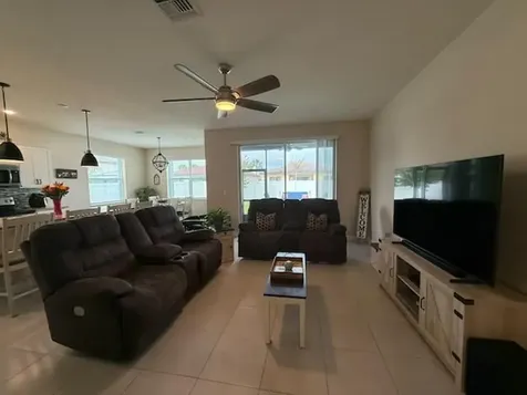 7986 NW Greenbank Circle Port St Lucie FL 34987