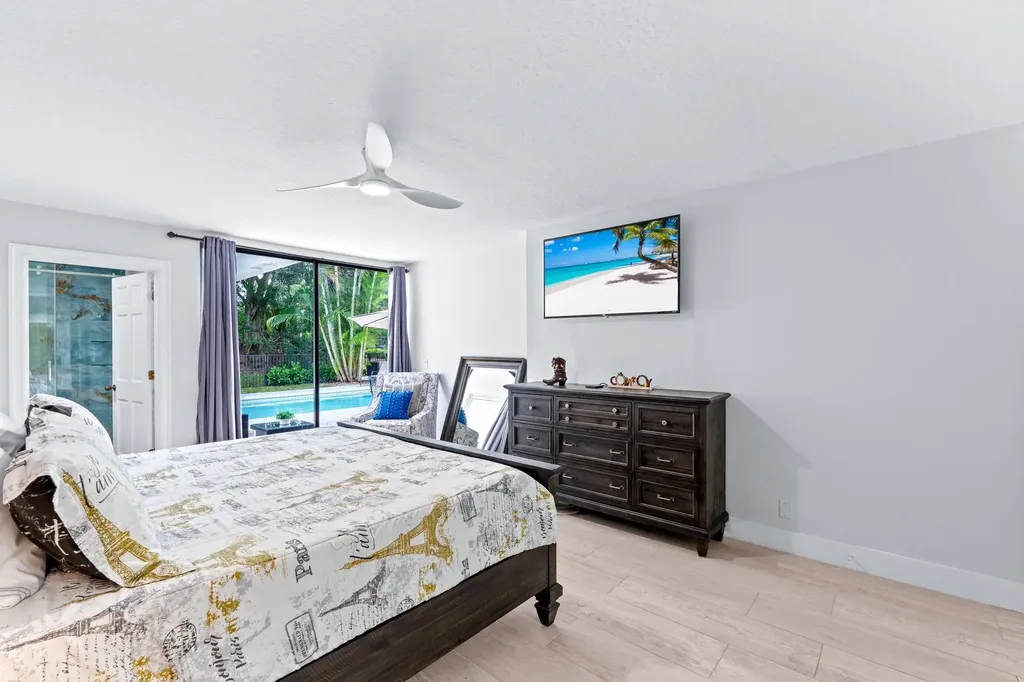 2442 Windsor Way Court Wellington FL 33414