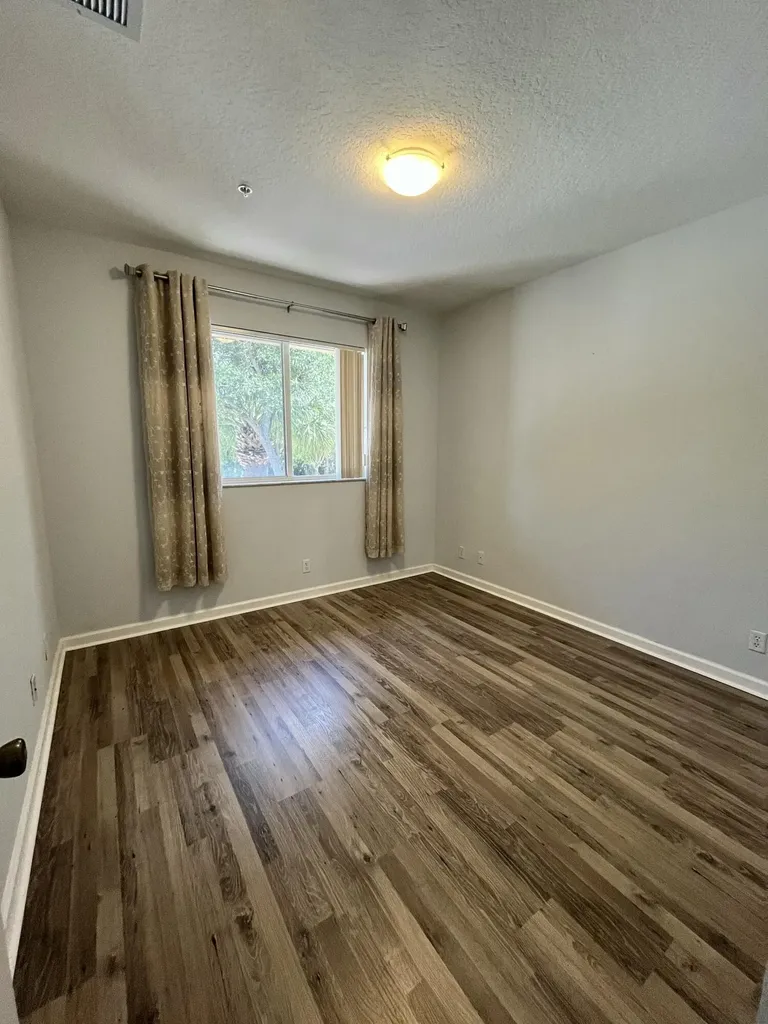 4281 Coventry Pointe Way Lake Worth FL 33461