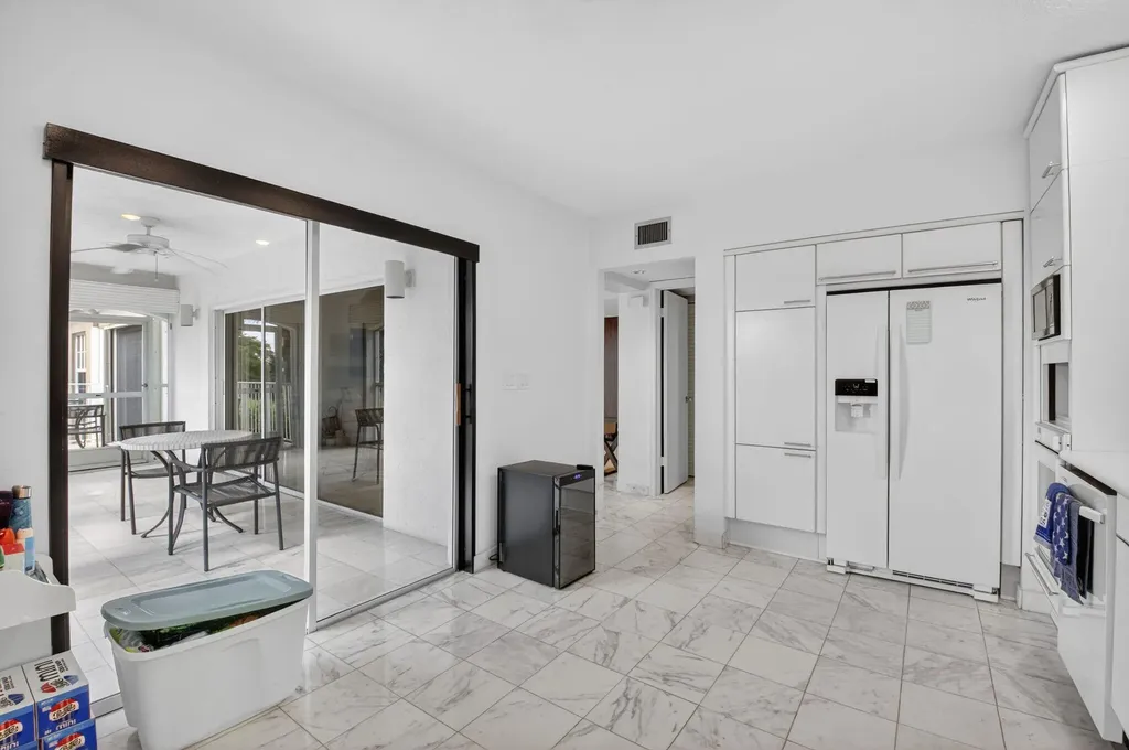 7369 Orangewood Lane Boca Raton FL 33433