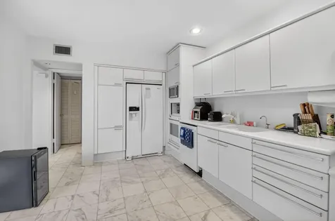 7369 Orangewood Lane Boca Raton FL 33433