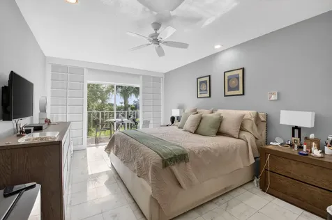 7369 Orangewood Lane Boca Raton FL 33433