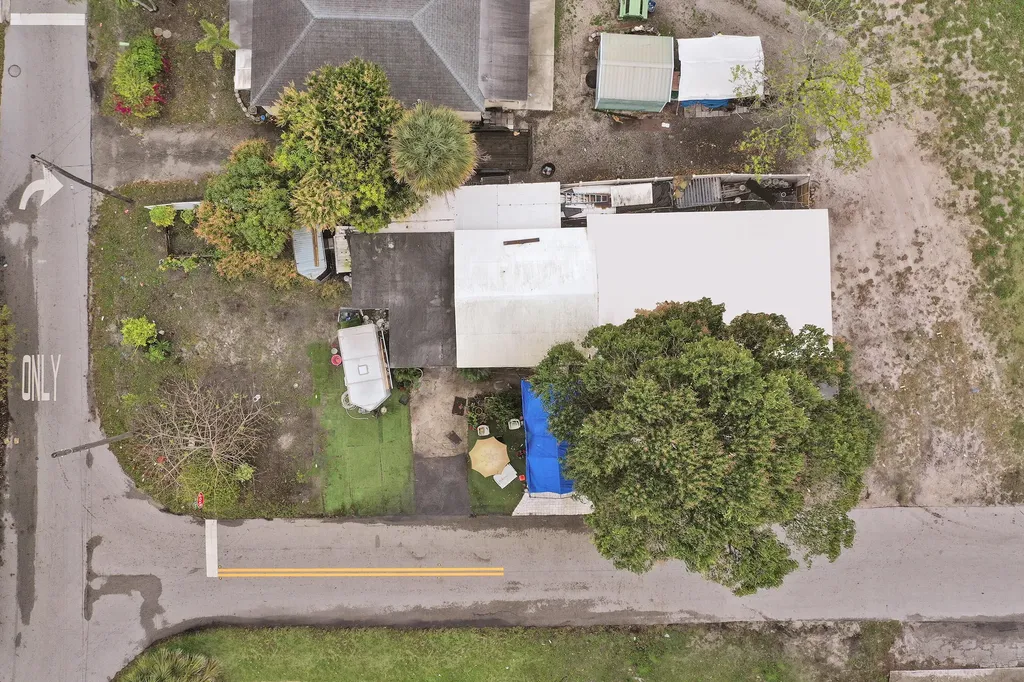 630 NW 15th Avenue Pompano Beach FL 33069