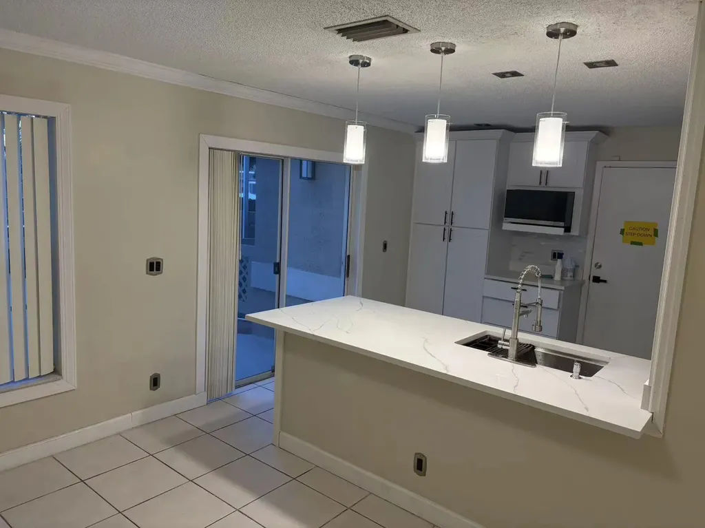 11077 Longboat Drive Cooper City FL 33026