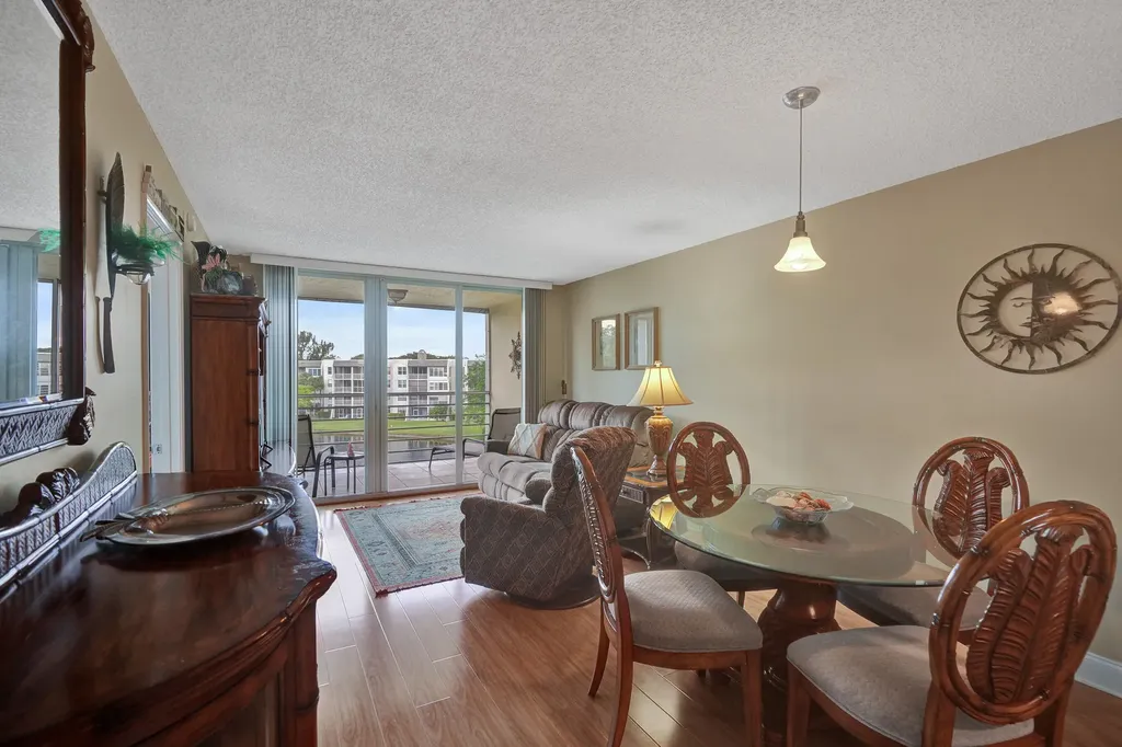 9311 Orange Grove Drive Davie FL 33324