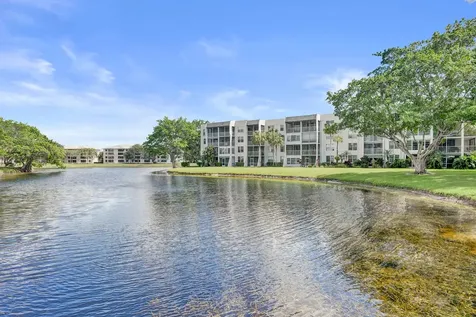 9311 Orange Grove Drive Davie FL 33324