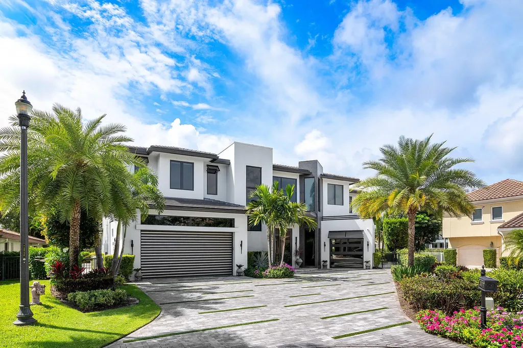 117 Thatch Palm Cove Boca Raton FL 33432