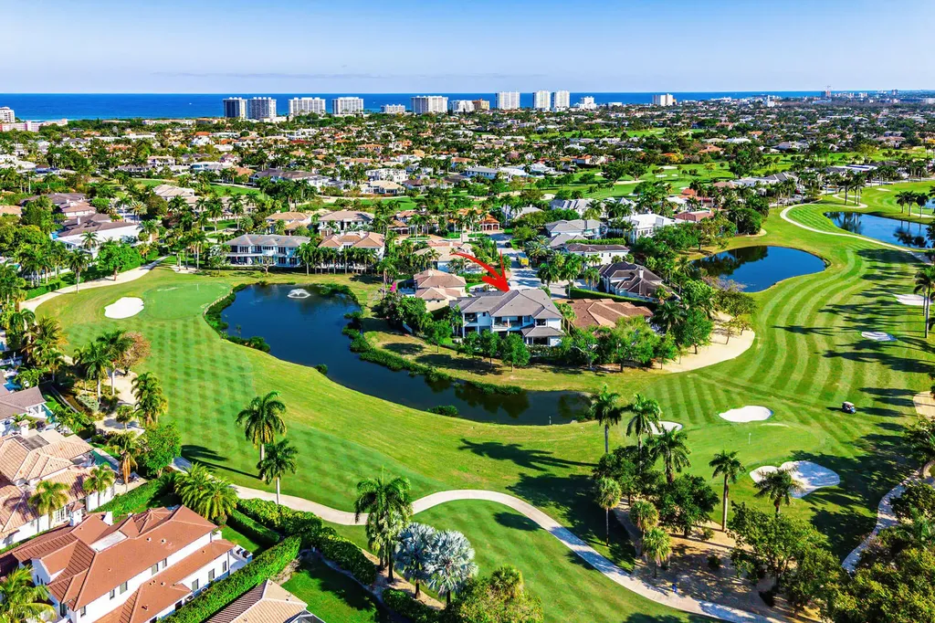 117 Thatch Palm Cove Boca Raton FL 33432