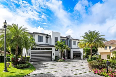 117 Thatch Palm Cove Boca Raton FL 33432