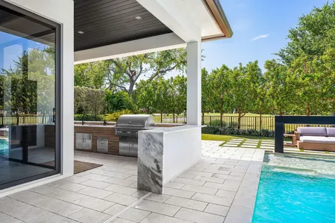 117 Thatch Palm Cove Boca Raton FL 33432