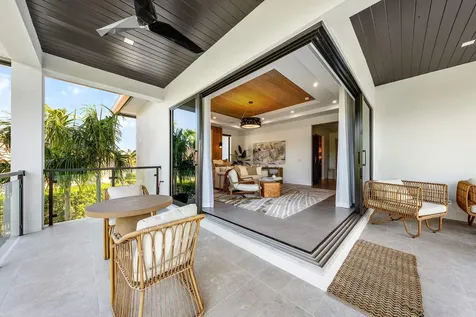117 Thatch Palm Cove Boca Raton FL 33432
