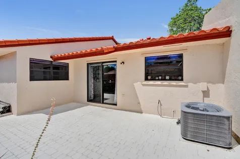 5810 SW 112th Way Cooper City FL 33330