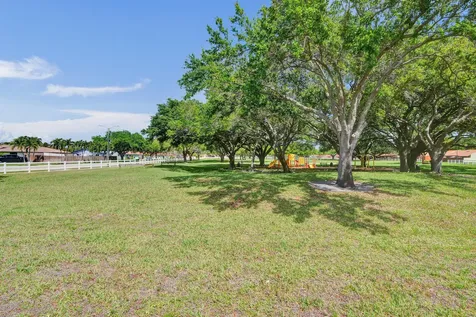 5810 SW 112th Way Cooper City FL 33330