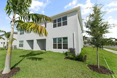 1447 NW Corteal Way Jensen Beach FL 34957