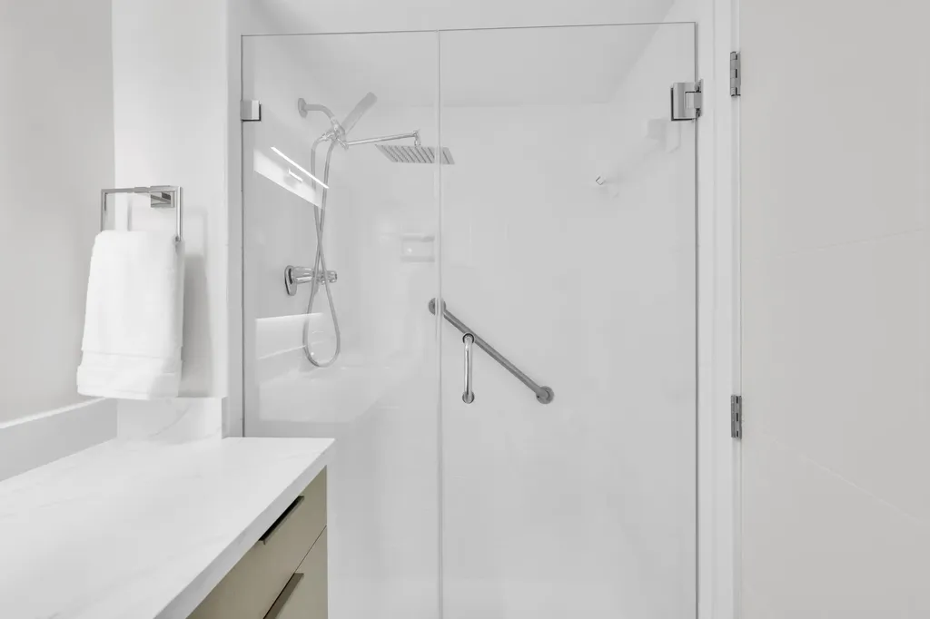 2780 NE 183rd Street Aventura FL 33160