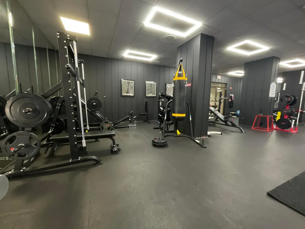 2780 NE 183rd Street Aventura FL 33160