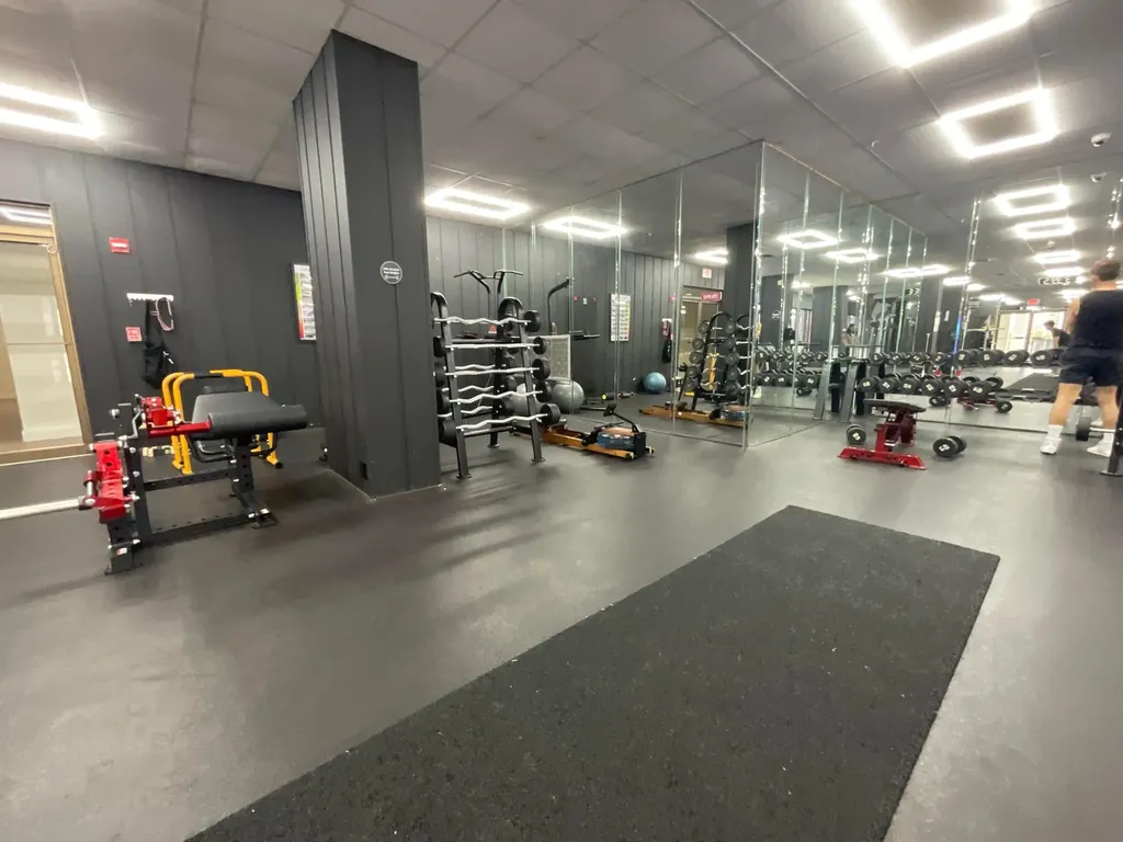 2780 NE 183rd Street Aventura FL 33160