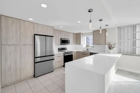 2780 NE 183rd Street Aventura FL 33160