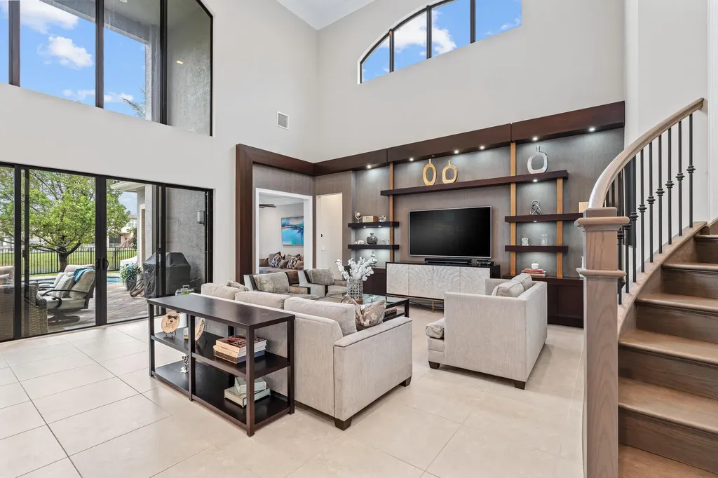 9741 Vitrail Lane Delray Beach FL 33446