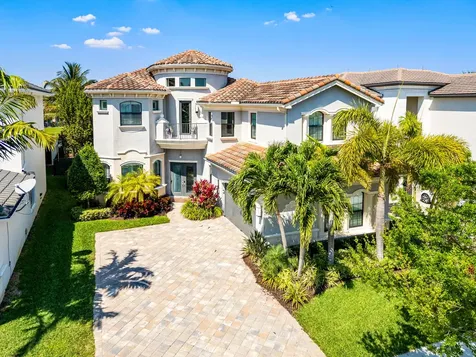9741 Vitrail Lane Delray Beach FL 33446