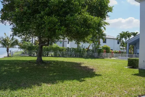 5227 SW 195th Terrace Miramar FL 33029