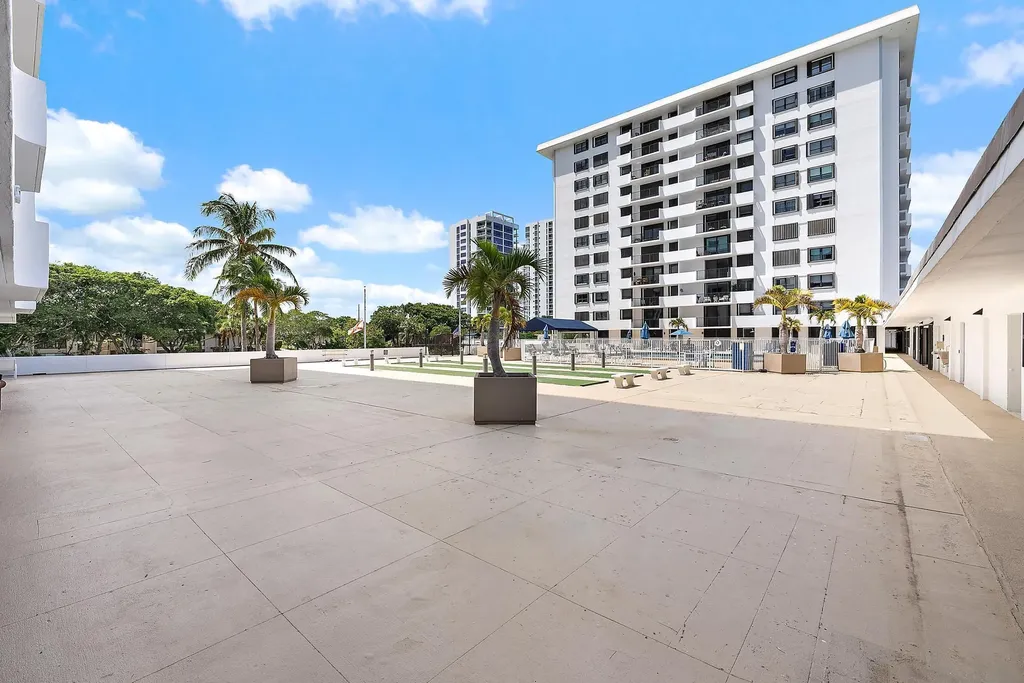 1200 Marine Way North Palm Beach FL 33408