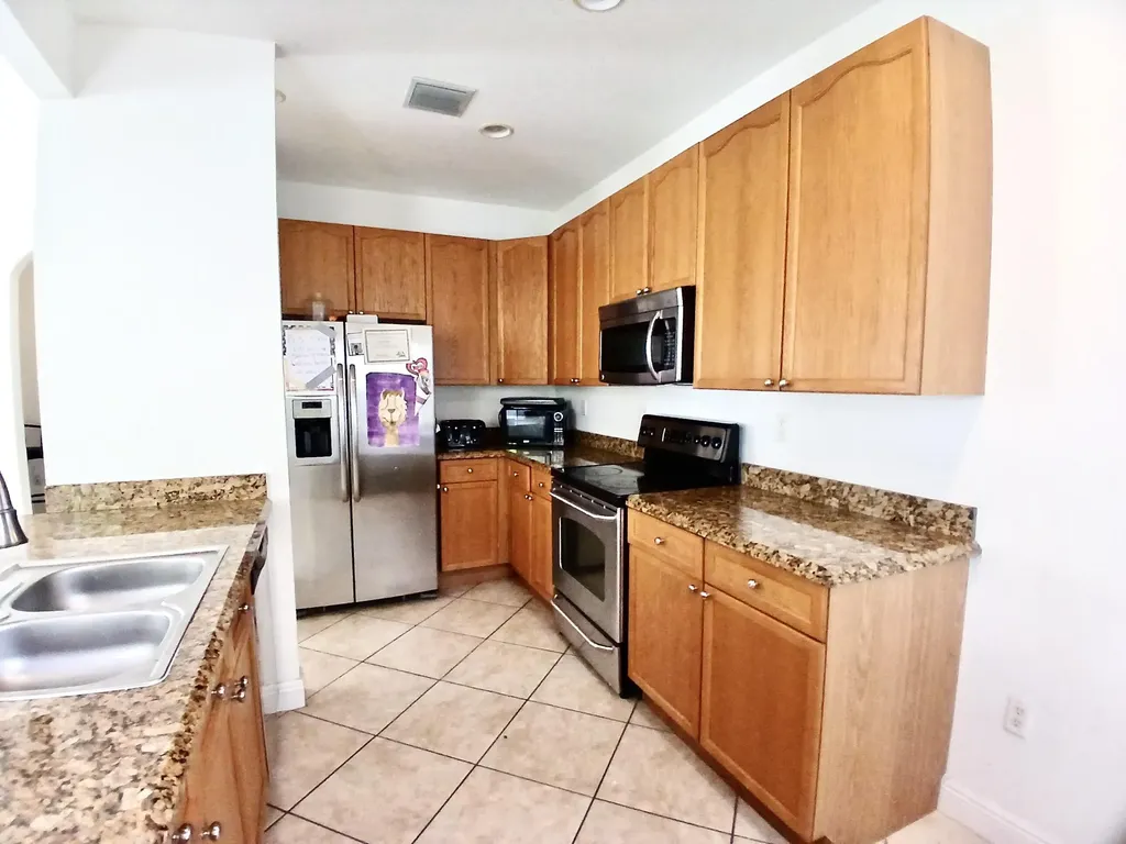 247 Lake Monterey Circle Boynton Beach FL 33426
