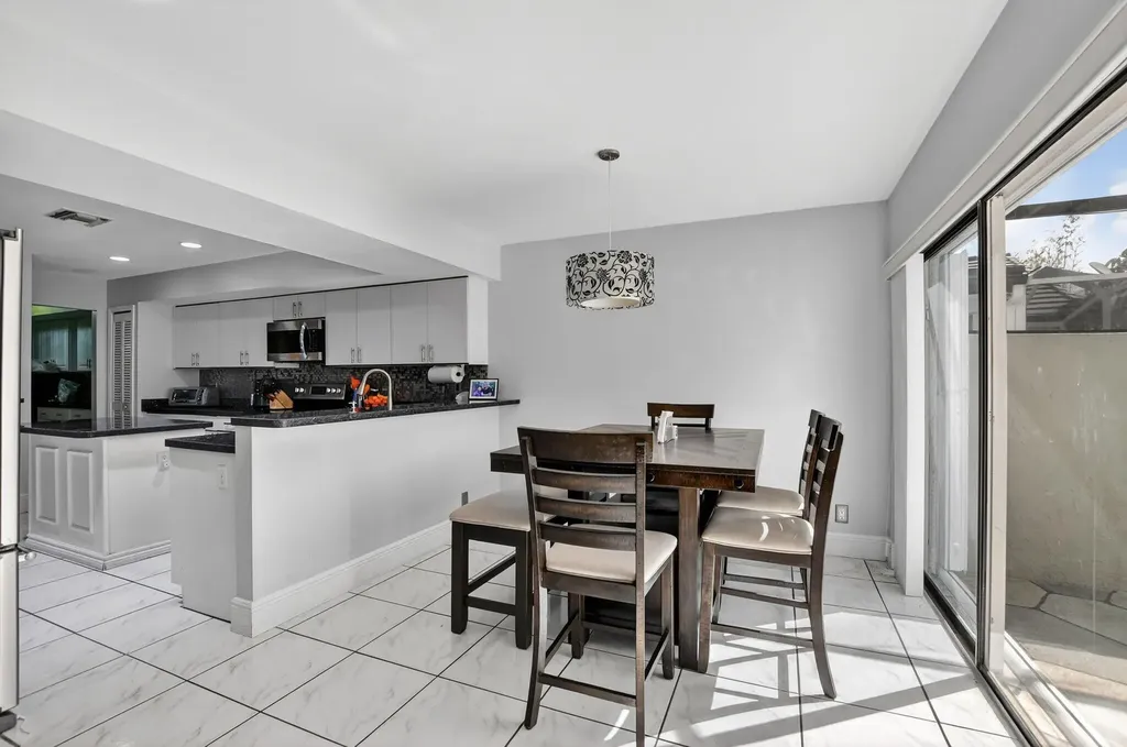 10548 Mendocino Lane Boca Raton FL 33428