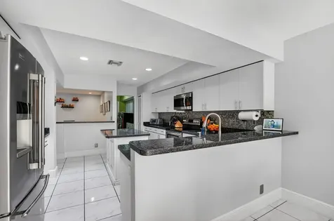 10548 Mendocino Lane Boca Raton FL 33428