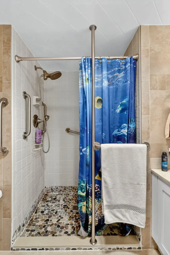 5340 NW 2nd Avenue Boca Raton FL 33487