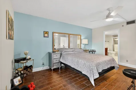 5340 NW 2nd Avenue Boca Raton FL 33487